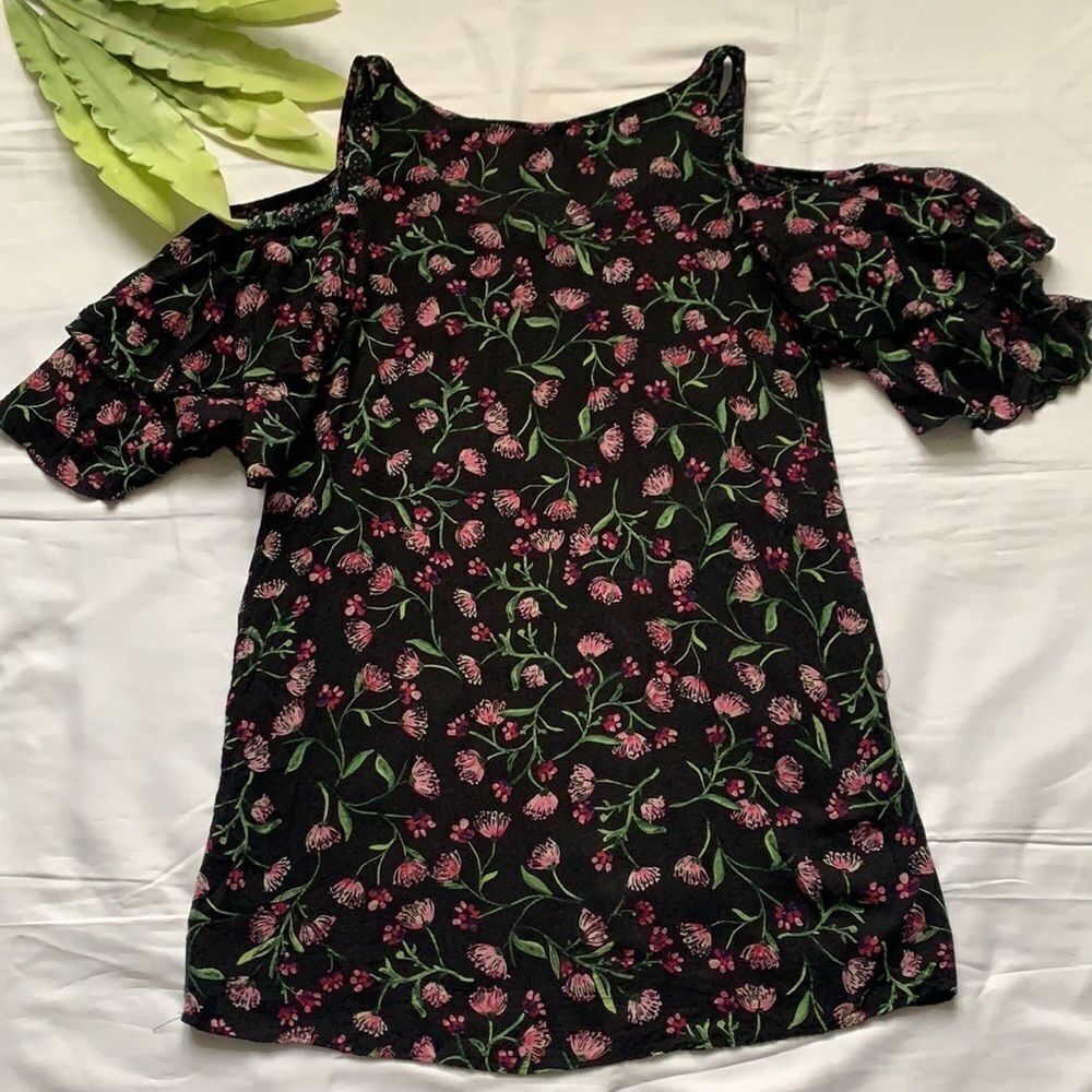 🍀ZARA Floral Cut Out Shoulder Dress🍀 - Picture 1 of 11